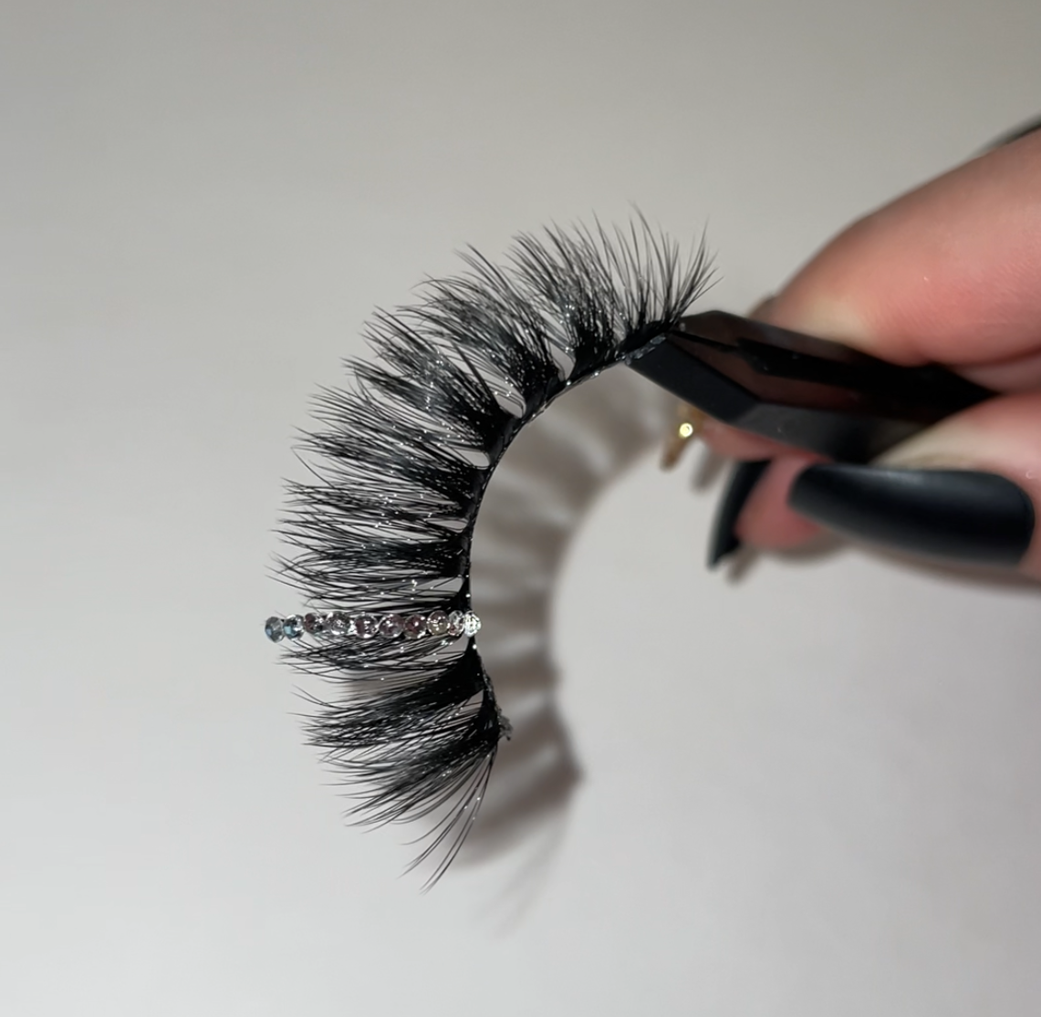 Diamond Lash handmade false eyelash strips – reusable strip lashes