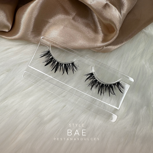 BAE dramatic natural wet-look false eyelash strips – reusable strip lashes