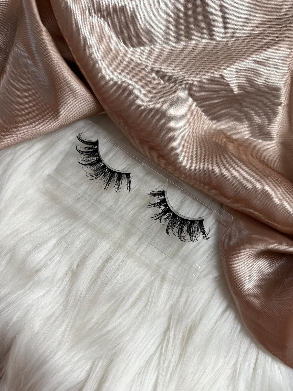 CHAMPAGNE False Eyelash Strips – Dramatic Natural Wet-Look Strip Lashes, Reusable