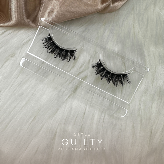 GUILTY curly dramatic natural false eyelash strips – reusable strip lashes
