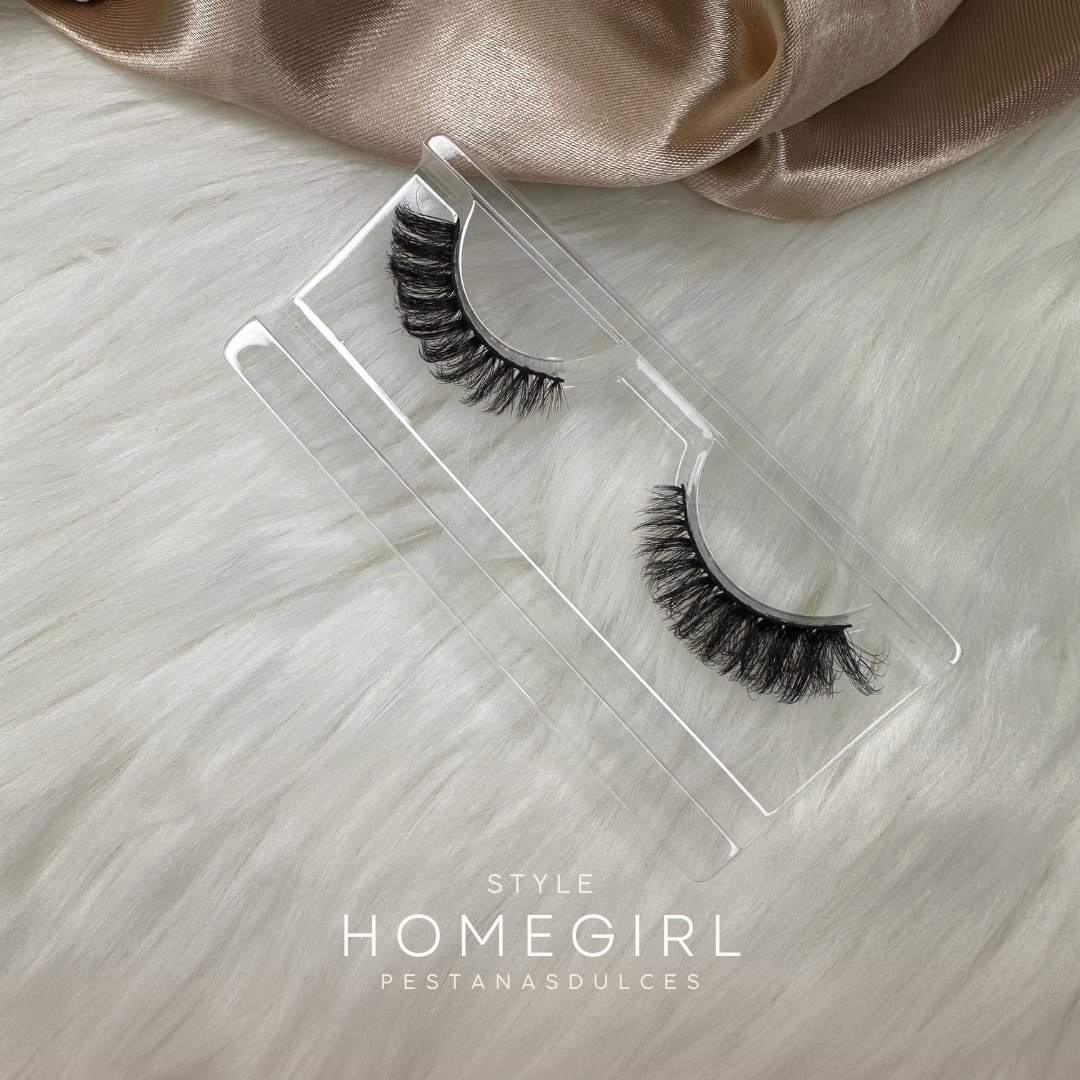 HOMEGIRL medium-length curly dramatic false eyelash strips – reusable strip lashes